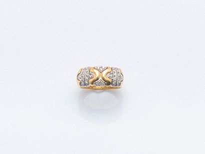Bague bandeau en or jaune et en or gris 18...