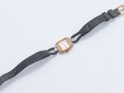 Ladies' watch in 18K yellow gold (750 ‰),...
