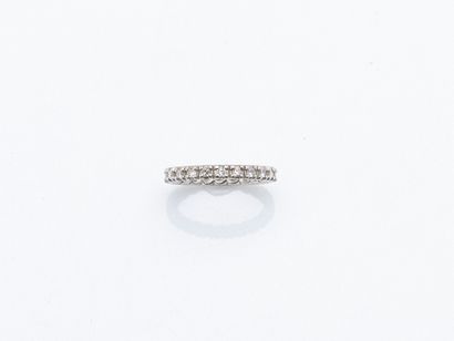 Alliance américaine en or gris 18 carats...
