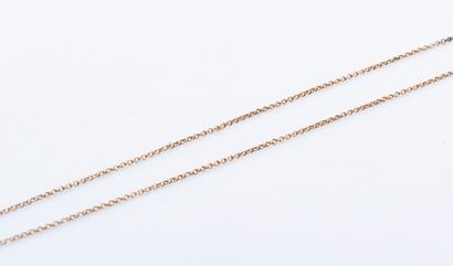 18K (750 ‰) yellow gold forçat link chain....