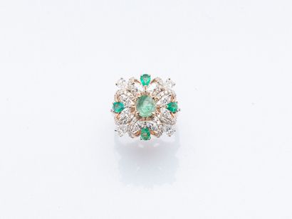 Bague en or rose 18 carats (750 ‰) sertie...