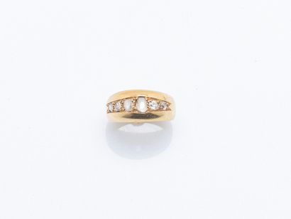Bague jonc bombée en or jaune 18 carats (750...