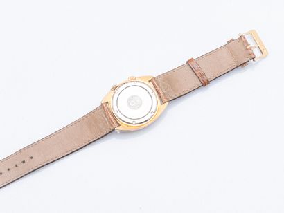 ROYCE
Montre classique Alarm des années 1960,...