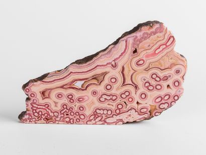 Rhodochrosite, Argentine. 
Dim. : 6,5 x 14...