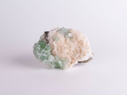 Apophyllite, Poonah, Inde. 
Dim. : 10 x 13...