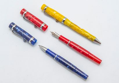 STIPULA
Set of three pens from the Castoni...