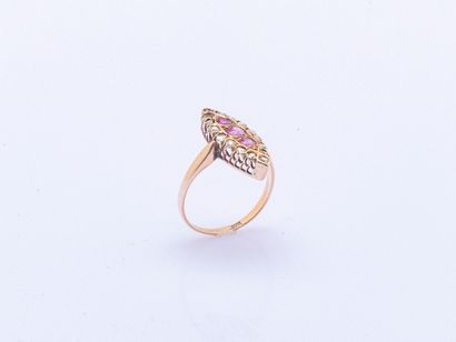 18K yellow gold (750 ‰) marquise ring set...