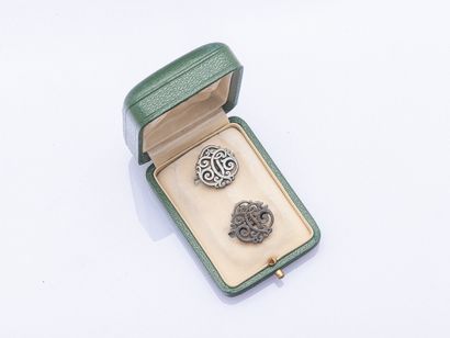 Pair of silver cufflinks (800 ‰) monogrammed....