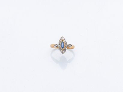 18K yellow gold (750 ‰) and platinum (950...
