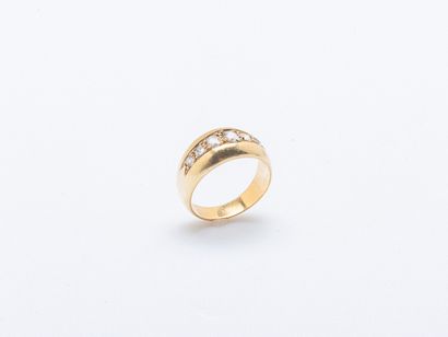 Bague jonc bombée en or jaune 18 carats (750...