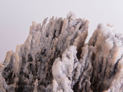 Calcite, El Tleta Ighoud. 
Dim. : 16 x 28...