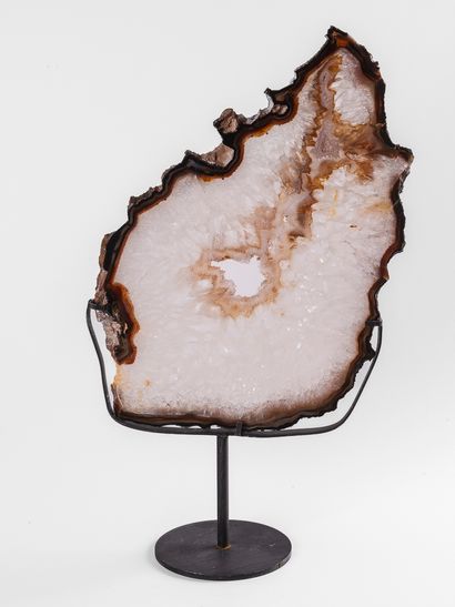 Tranche d'Agate socle, Brésil. 
Dim. : 23...