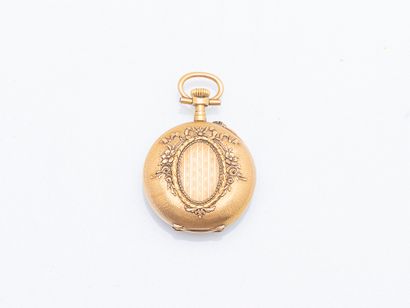 18K (750 ‰) yellow gold satin-finish collar...