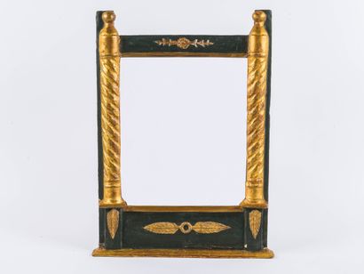 Set of two mirrors: 

Oval mirror in carved...
