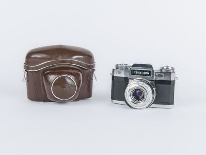 Appareil photo ZEISS IKON Contaflex