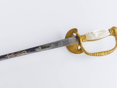 Epée au modèle de celles des chevaliers du...