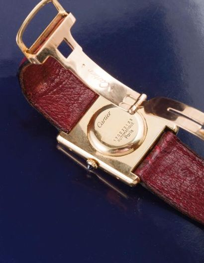 CARTIER
(TANK GRANDE TAILLE/ AUTOMATIQUE...