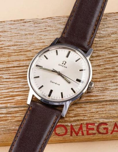 OMEGA
(CLASSIQUE SPORT - GENÈVE RÉF. 135.070),...