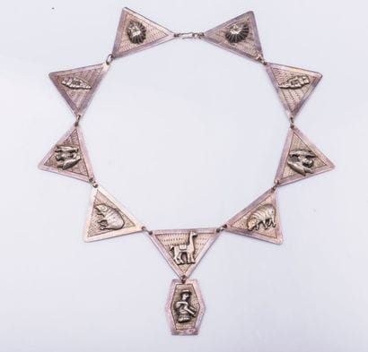 Collier en argent (925 millièmes) composé...