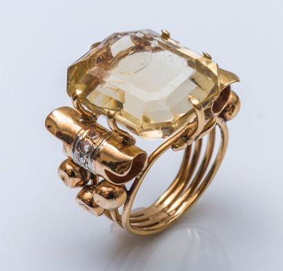 Importante bague en or rose 18 carats (750...