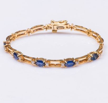 Bracelet en or jaune 18 carats (750 millièmes),...