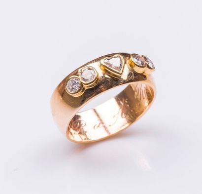 Bague jonc plat en or jaune 18 carats (750...