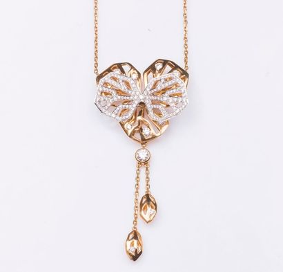 CARTIER
Collier «Caresse d'Orchidée» en or...