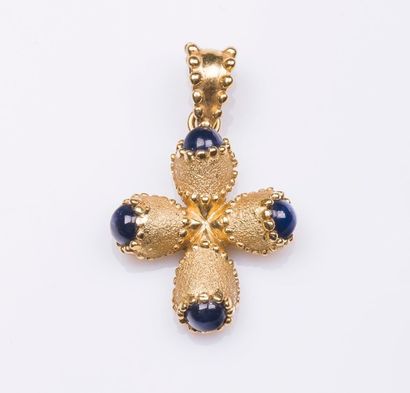 Pendentif croix en or 18 carats (750 millièmes)...