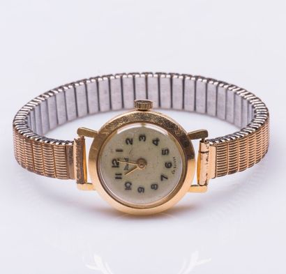 DERMONT
Montre bracelet en or jaune 18 carats...