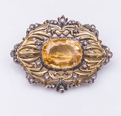 Broche en or jaune 18 carats (750 millièmes)...