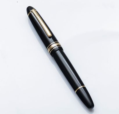MONTBLANC
Stylo Plume Meisterstuck 149, remplissage...