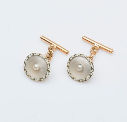 Paire de boutons de manchettes en or rose...