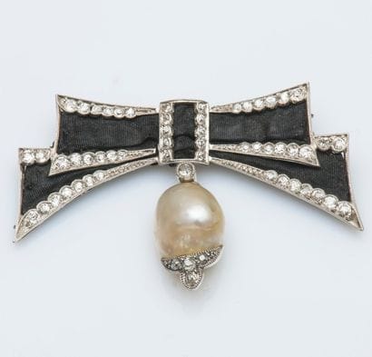 Broche en platine (950 millièmes) et or jaune...