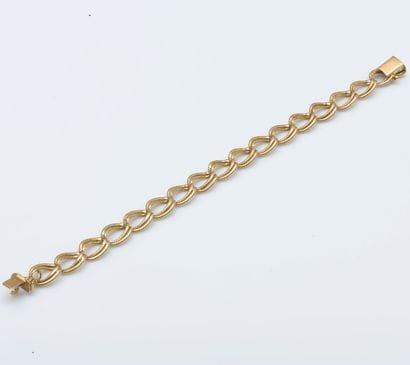 Bracelet en or jaune 18 carats (750 millièmes)...