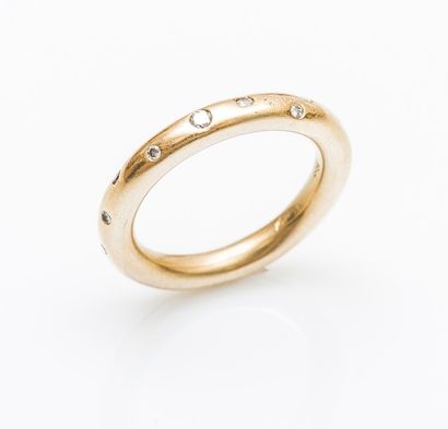 Bague jonc en or jaune 18 carats (750 millièmes)...