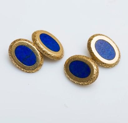 Paire de boutons de manchettes en or jaune...