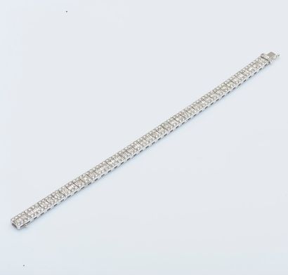 Bracelet ligne en or gris 18 carats (750...