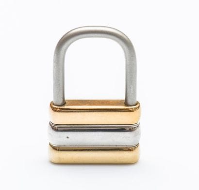 MUST DE CARTIER

Porte-clés formant cadenas...
