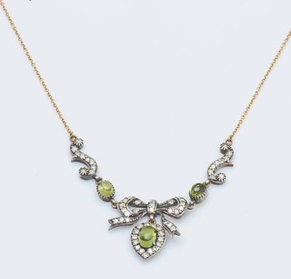 Chaîne en or jaune 9 carats (375 millièmes)...