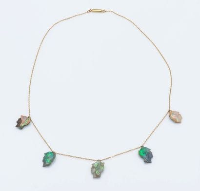 Collier ras de cou en or jaune 9 carats (375...