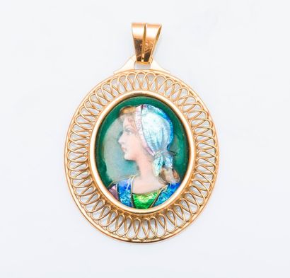 Pendentif ovale en or jaune 18 carats (750...