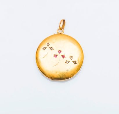Pendentif rond porte-photo en or jaune 18...