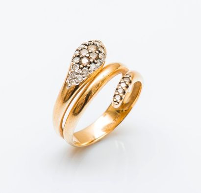 Bague serpent en or jaune 18 carats (750...