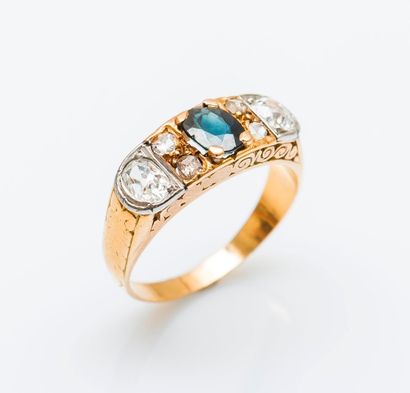 Bague jarretière en or jaune 18 carats (750...