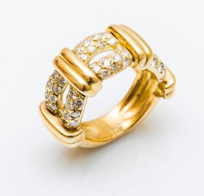 Bague en or jaune 18 carats (750 millièmes)...