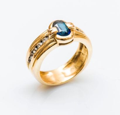 Bague jonc godronnée en vermeil (925 millièmes)...