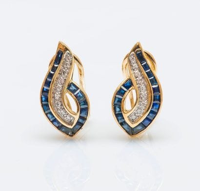 Paire de clips d’oreilles volute en or jaune...