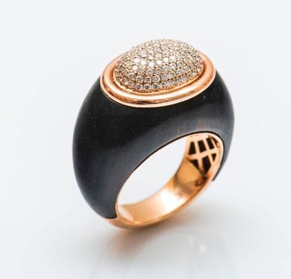 POIRAY

Bague dôme en or rose 18 carats (750...