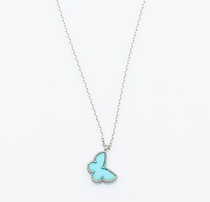 VAN CLEEF AND ARPELS

Pendentif «Sweet Alhambra»...