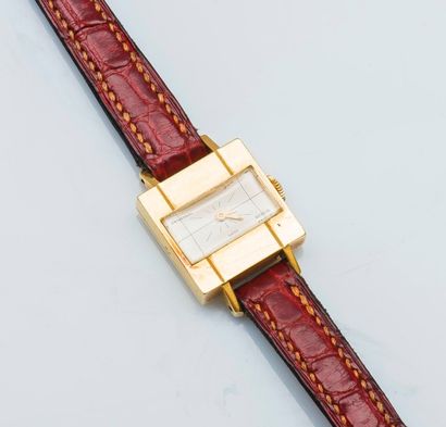 HERMÈS – UNIVERSAL GENEVE Vers 1960

Montre...